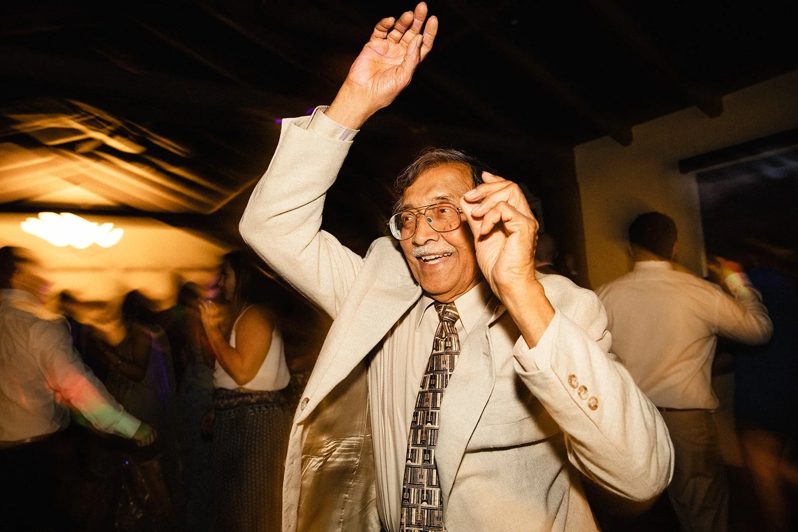 9. mishi-chris-wedding-party-225.jpg