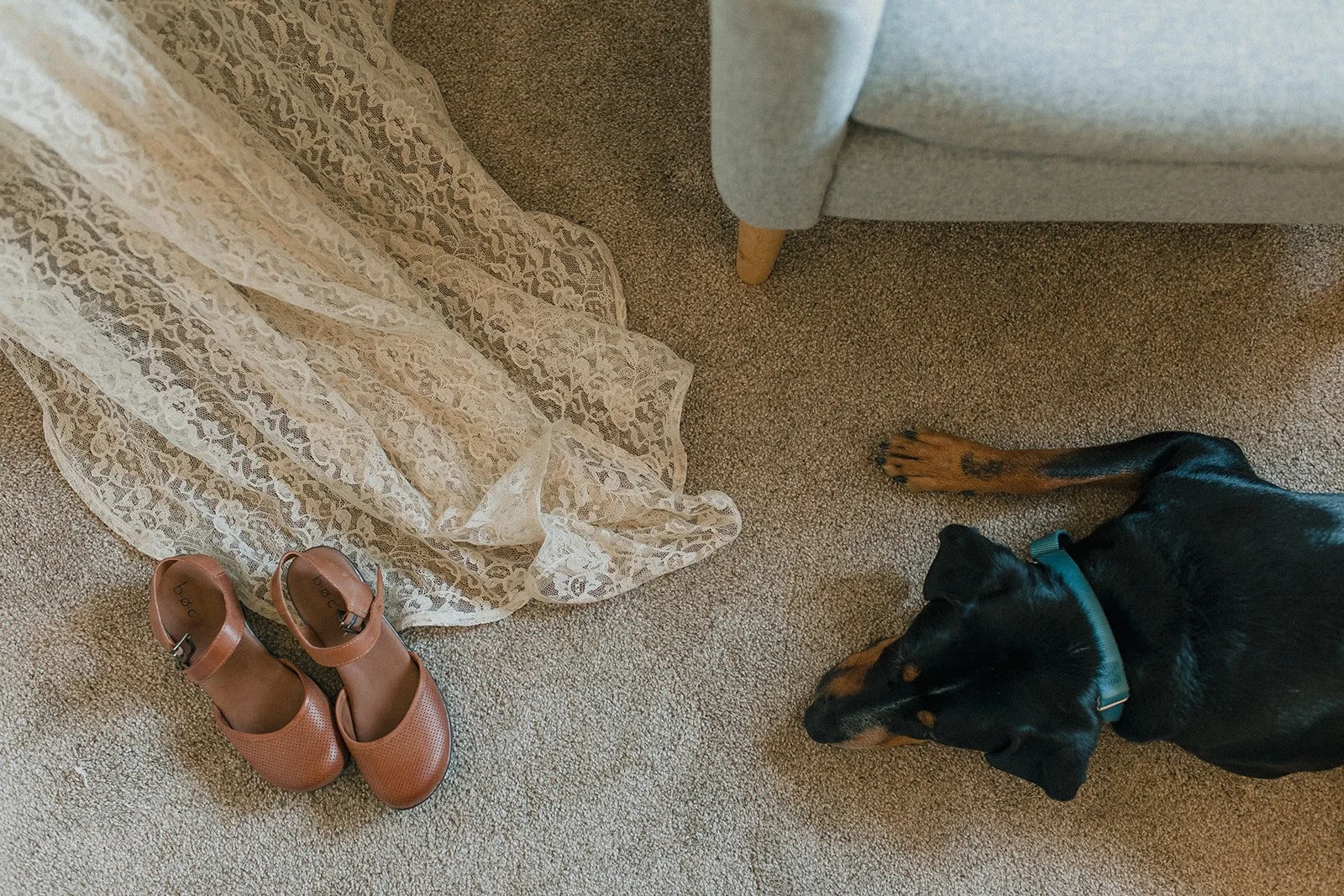 1. jenn-max-wedding-gettingready-8.jpg