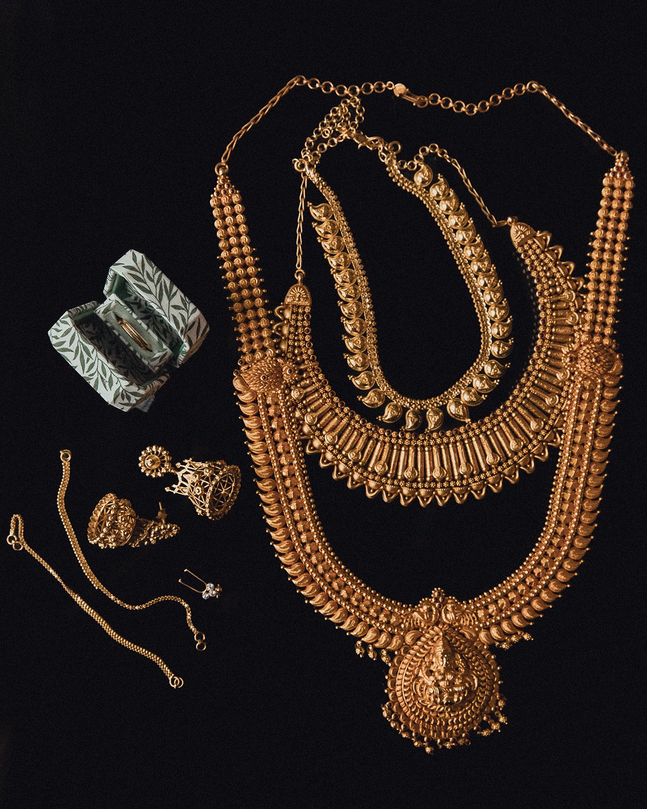 1. kathy-vignesh-wedding-gettingready-2.jpg