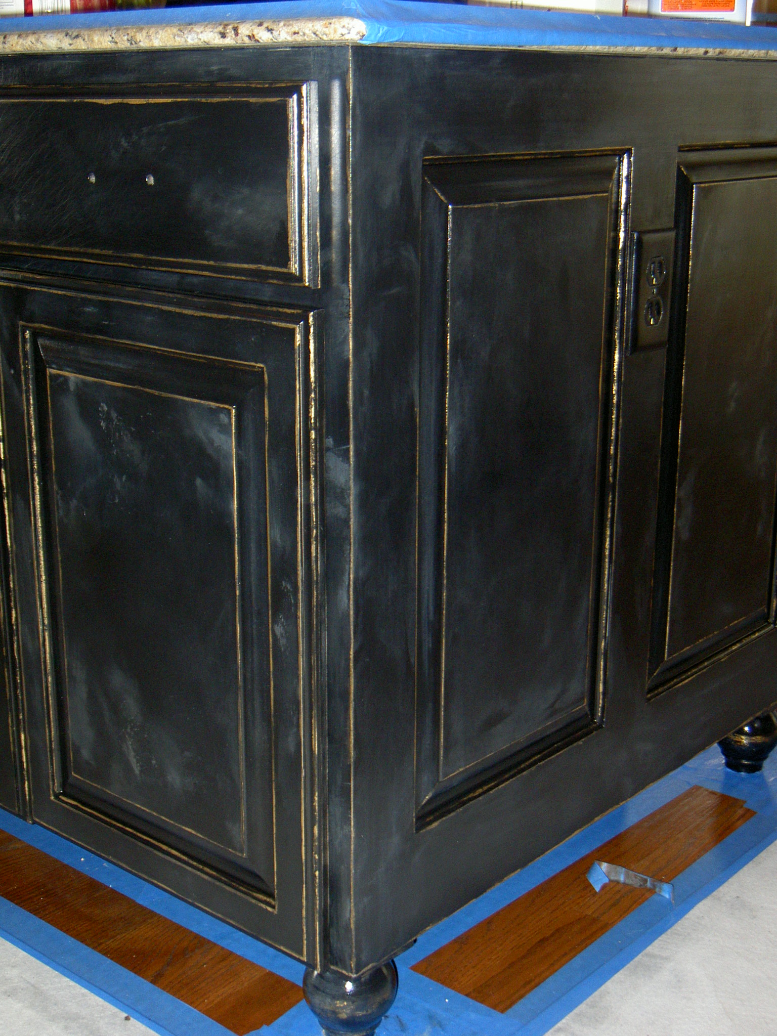 gold leaf edging 2 (2).jpg