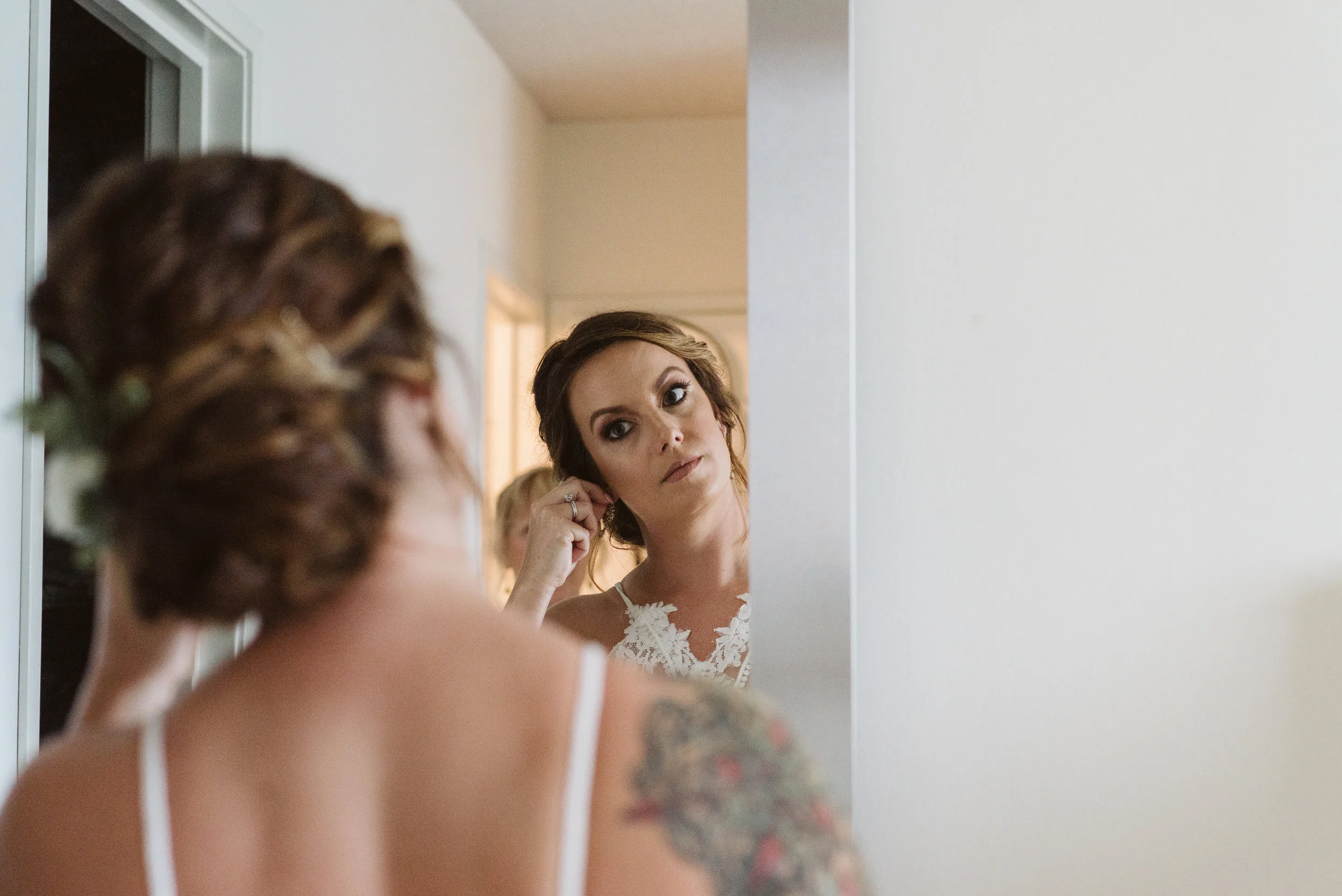 The Atrium Milwaukee Wisconsin Wedding Gavyn Taylor Photo