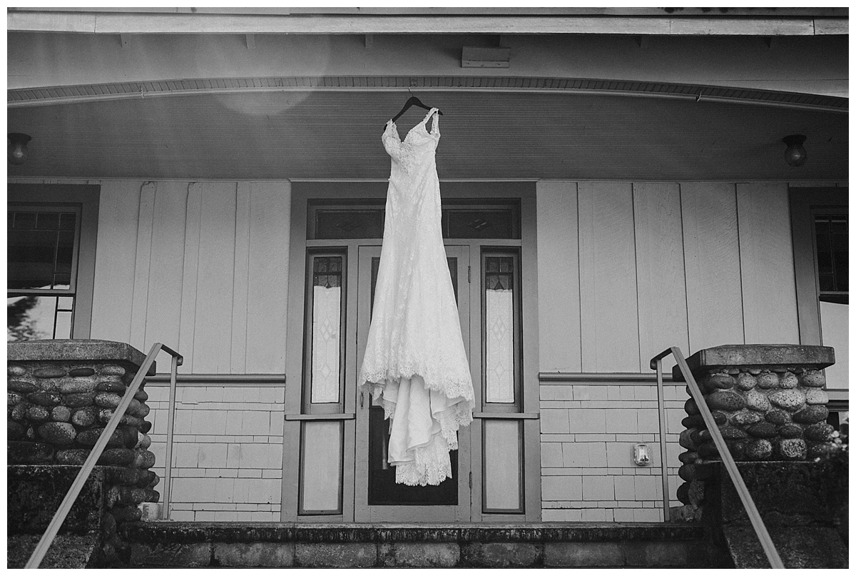 Bixby+Pine.PNWweddingdesigners_0321.jpg