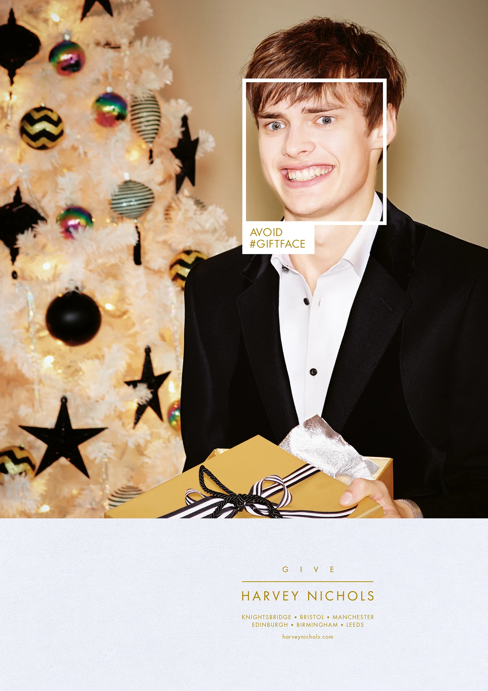 KH5869_HN_GIFT_FACE_297x210_MASTER.jpg