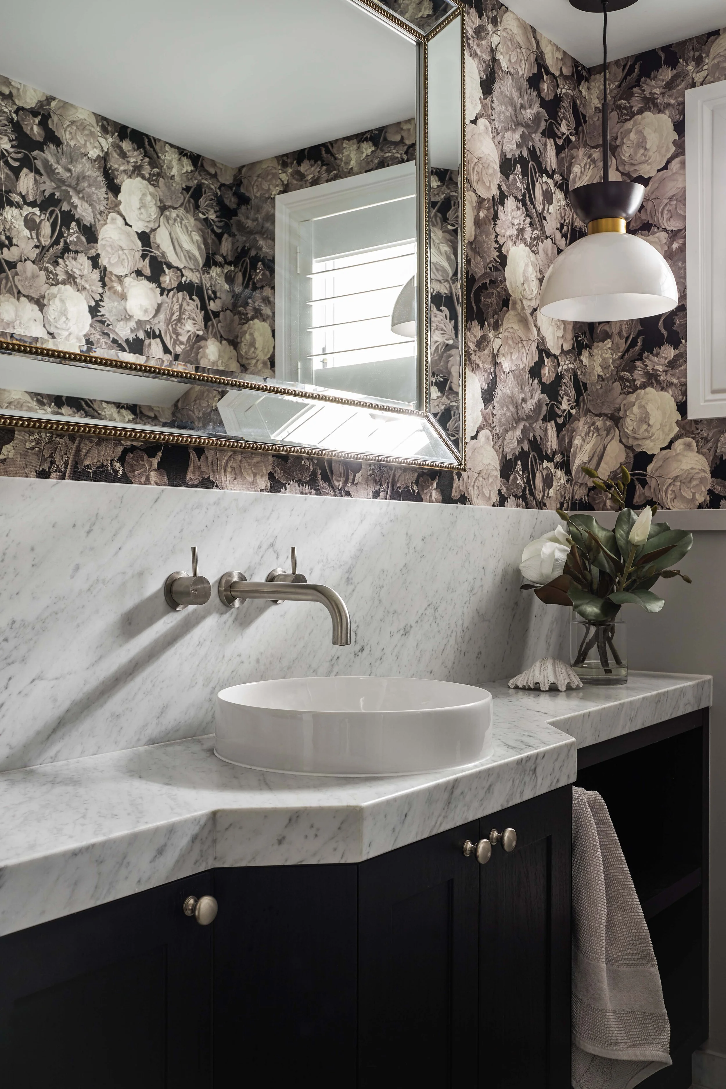 BECKSPACEJAWAL-18 low res.jpg