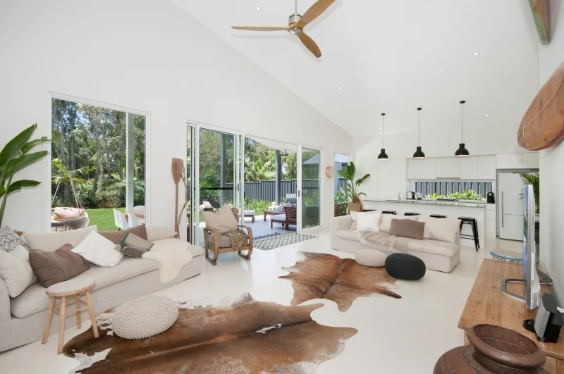 Living Room.jpg