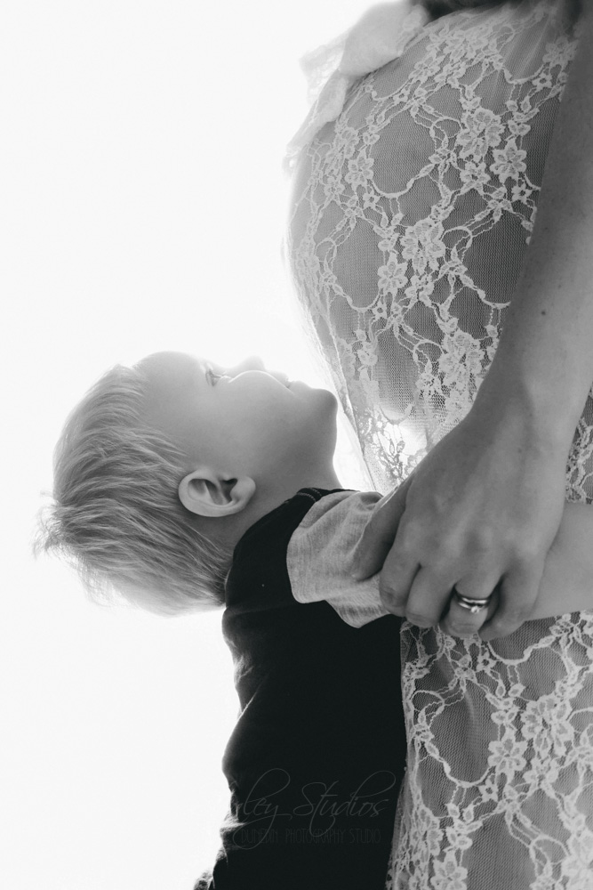 maternitywebsizewatermarked_stanleystudios.jpg