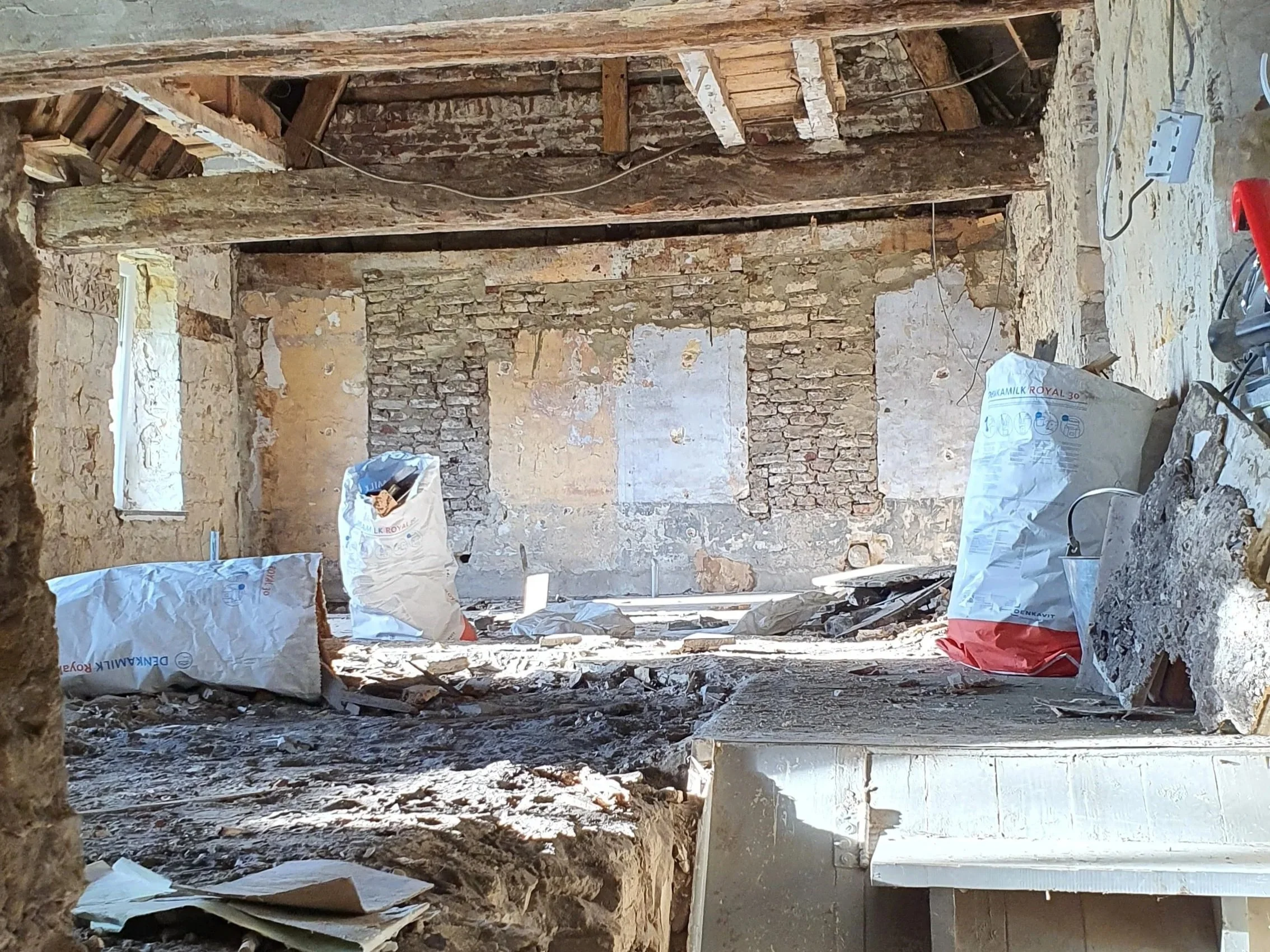 Verwijderen van het huidige interieur