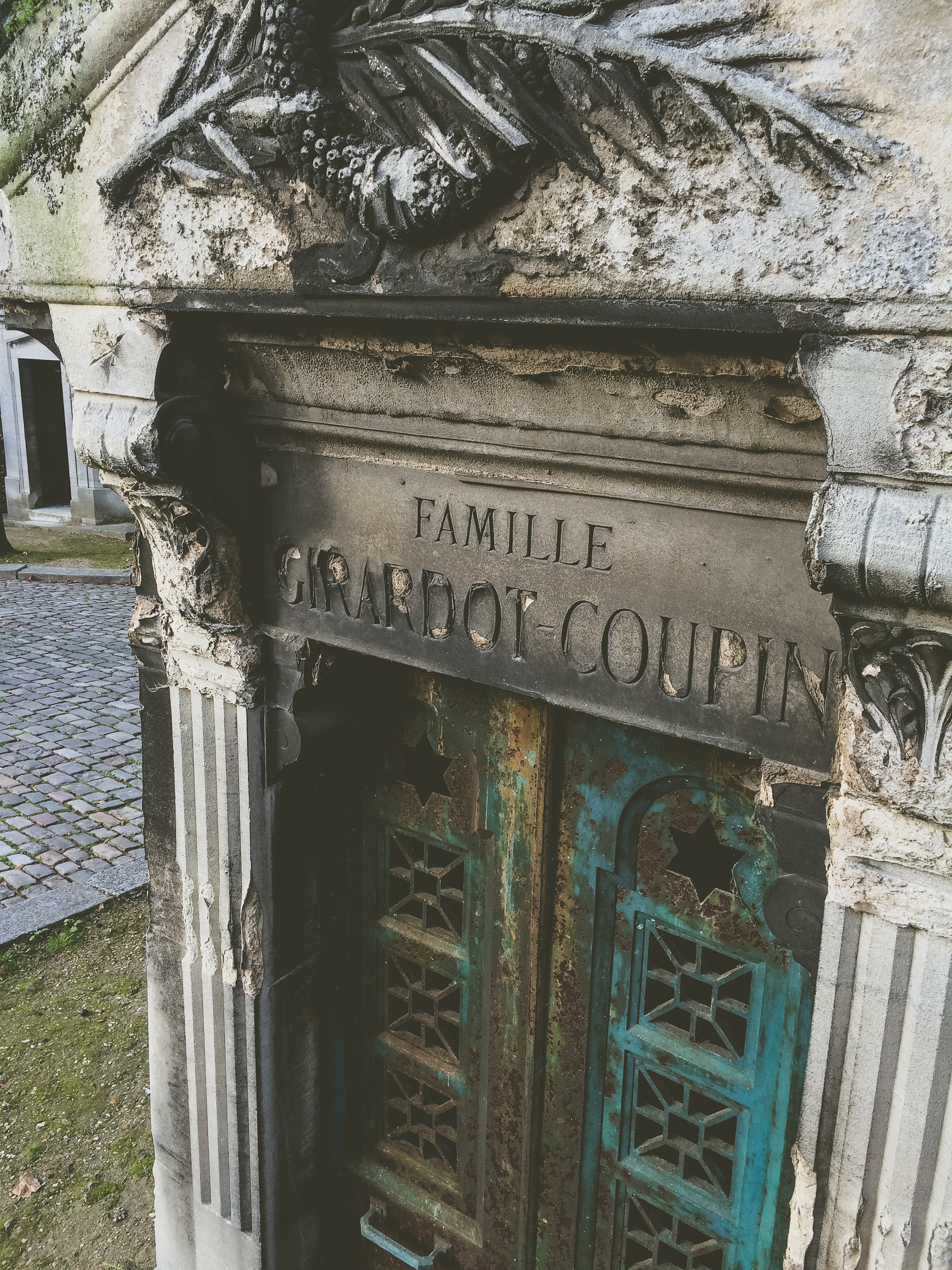 Pere Lachaise Cemetery