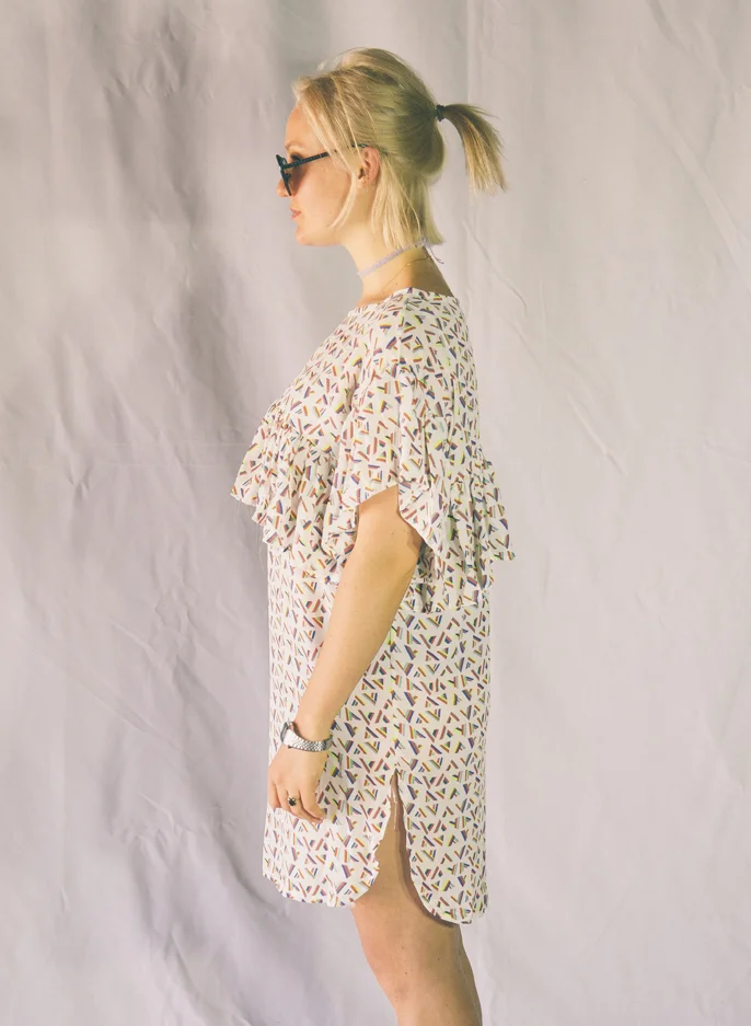 white frill 2.jpg
