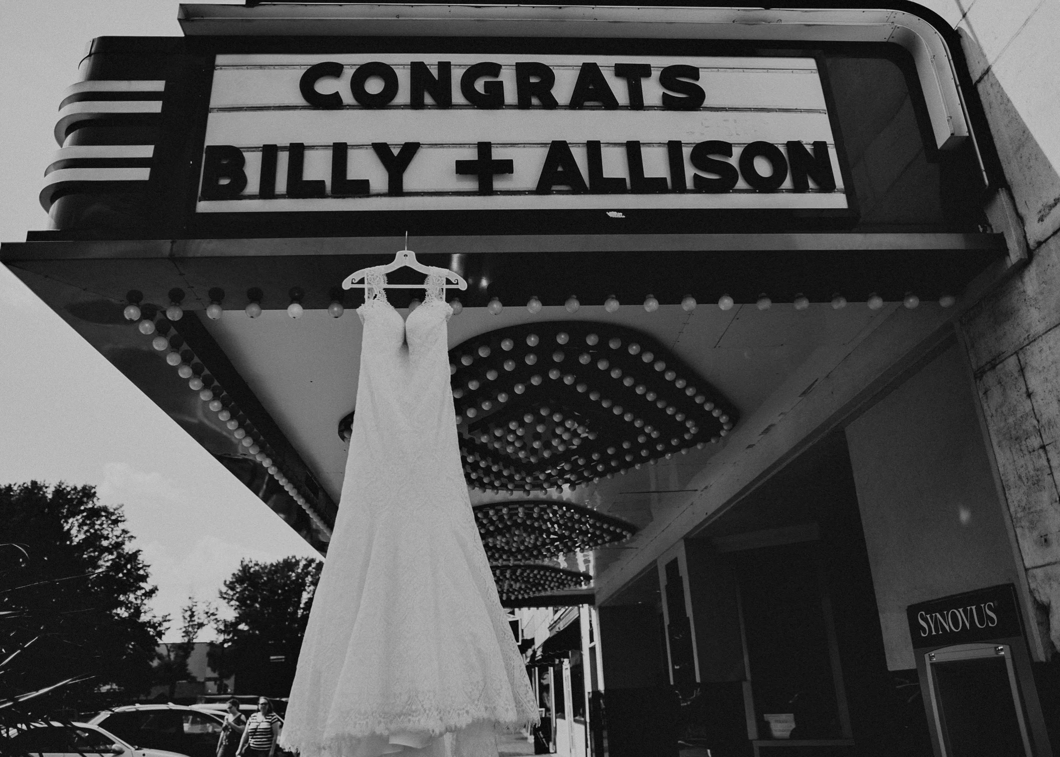 Allison and Billy - earlsmithstrand_marietta square georgia wedding photography-1.jpg