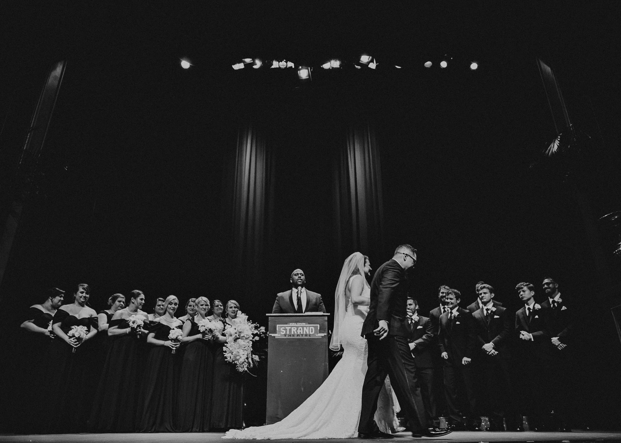 Allison and Billy - earlsmithstrand_marietta square georgia wedding photography-61.jpg