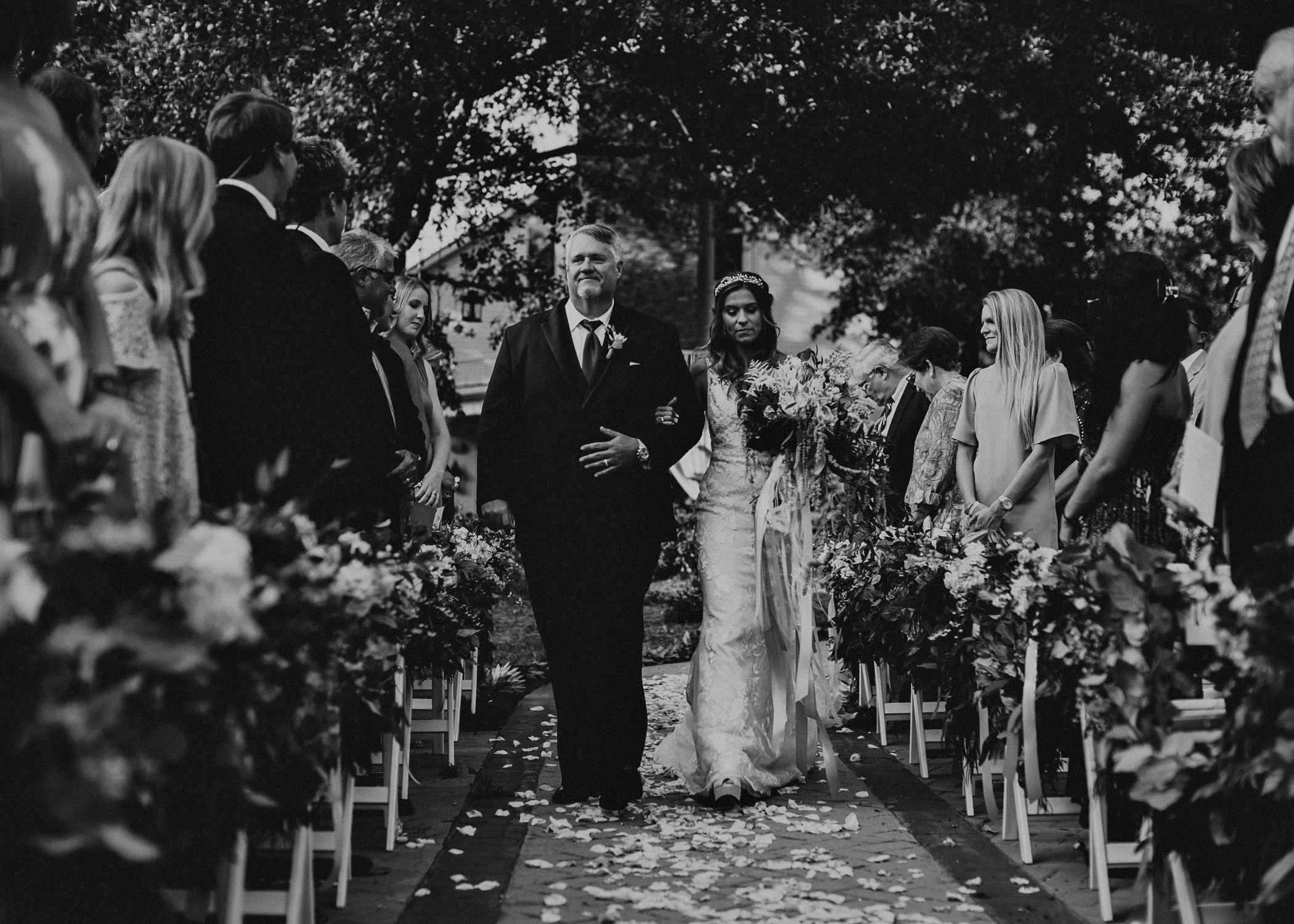 69Carl House Wedding Venue Ga, Atlanta Wedding Photographer - Boho, Bohemian, Junebug Weddings, Vintage, Retro, Trendy. Aline Marin Photography. .jpg