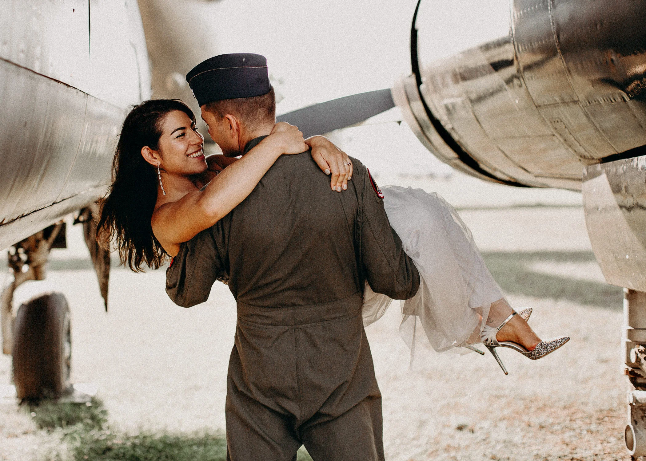 27 Museum of aviation engagement shoot - preview - Aline Marin Atlanta Photographer .jpg