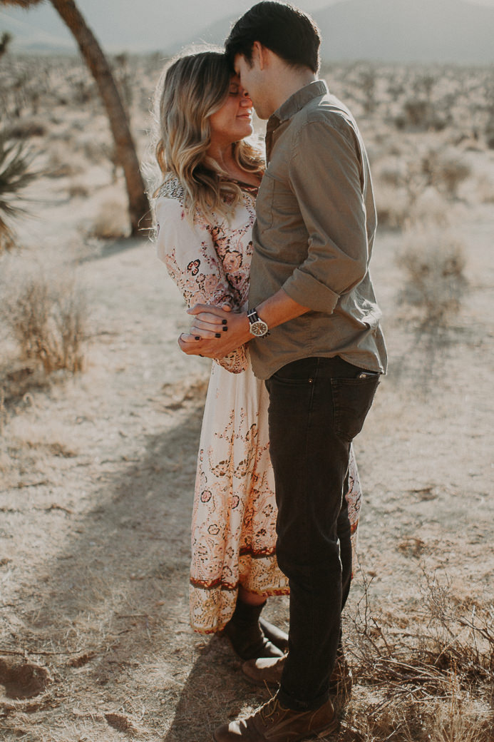 26 - Tayia & Joe -Joshua Tree -CA_.JPG