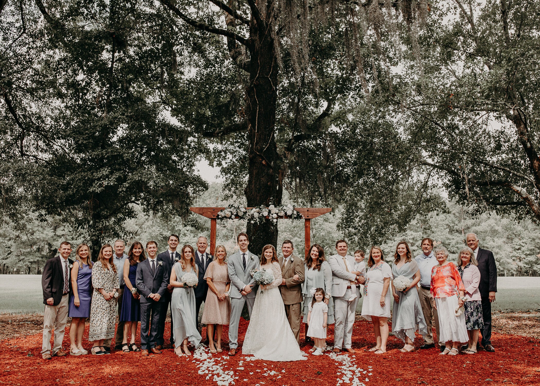 24-backyard-wedding-intimate-wedding-alabama-wedding-photographer.jpg