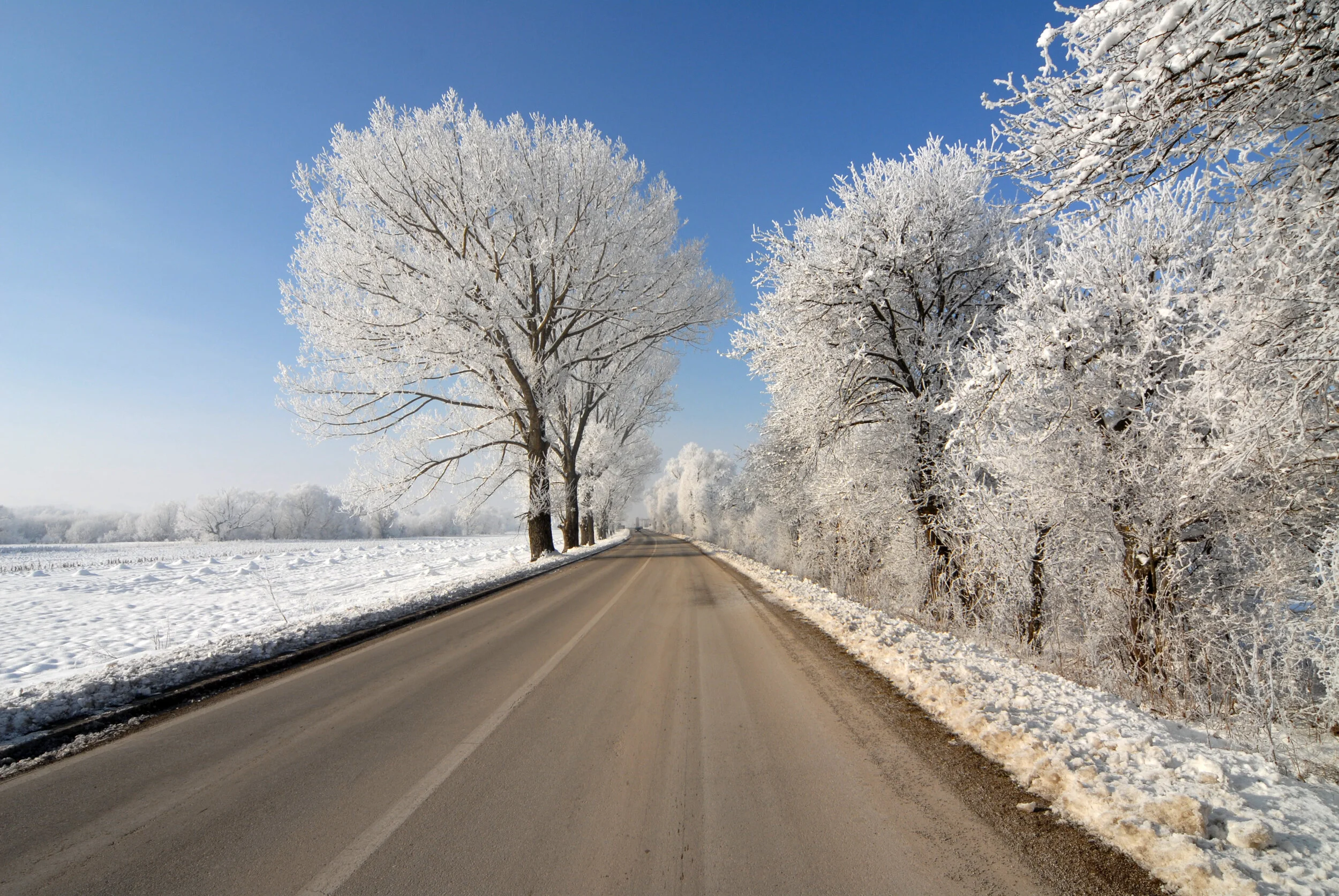 Cutting Cost and Improving Safety with Pre-Wetting Road Salt and Salt Brine