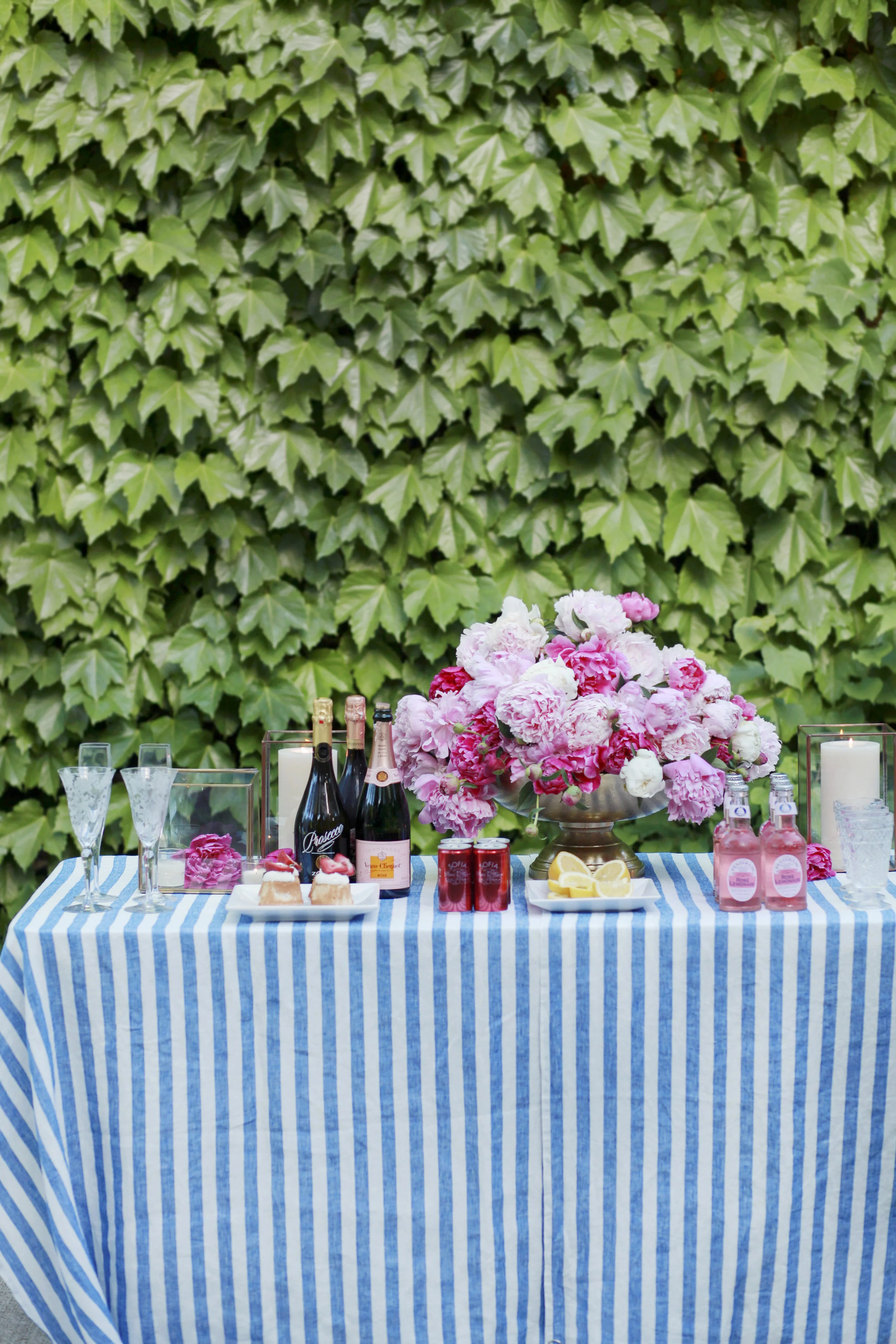 3 image and styling: happy.pretty. 