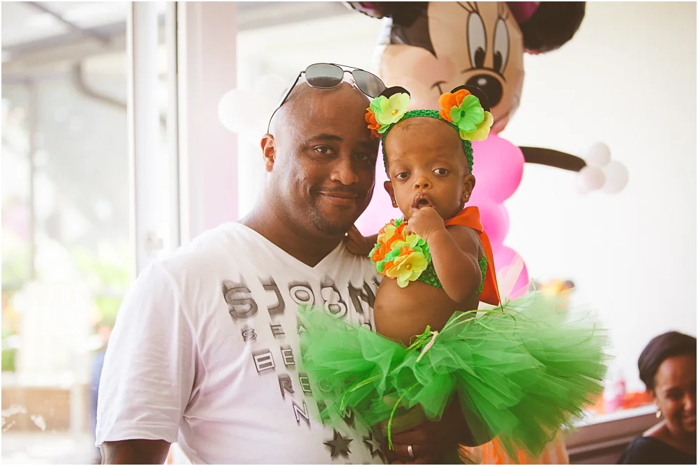 London_Second_Birthday_MinnieMouse_Luau-29.jpg