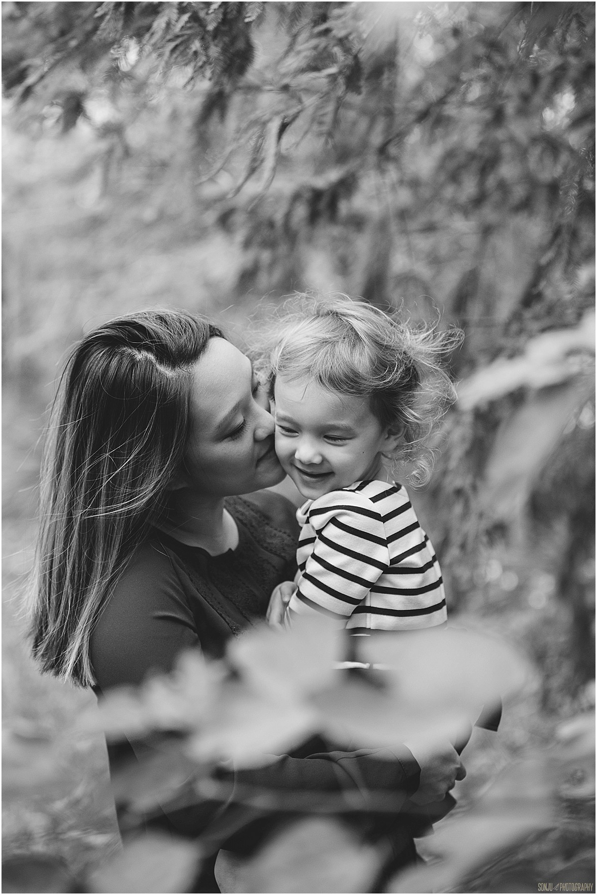 Coral_Springs_Family_Photographer_Sonju_Orchid_Park_Broward_Photography_0018.jpg