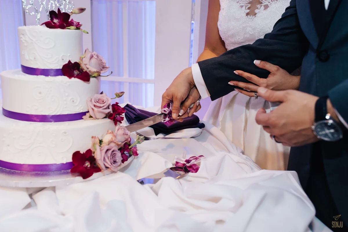 Jacaranda-Country-club-wedding-photographer-florida-venue-sonju-diana-marcos76.jpg