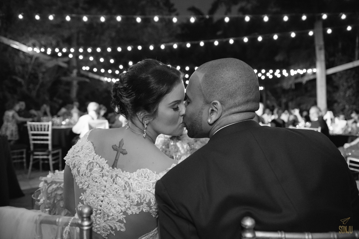 Fort-Lauderdale-Wedding-Photographer-Bamboo-Gallery-Stefanie-Dwayne-Sonju00032.jpg