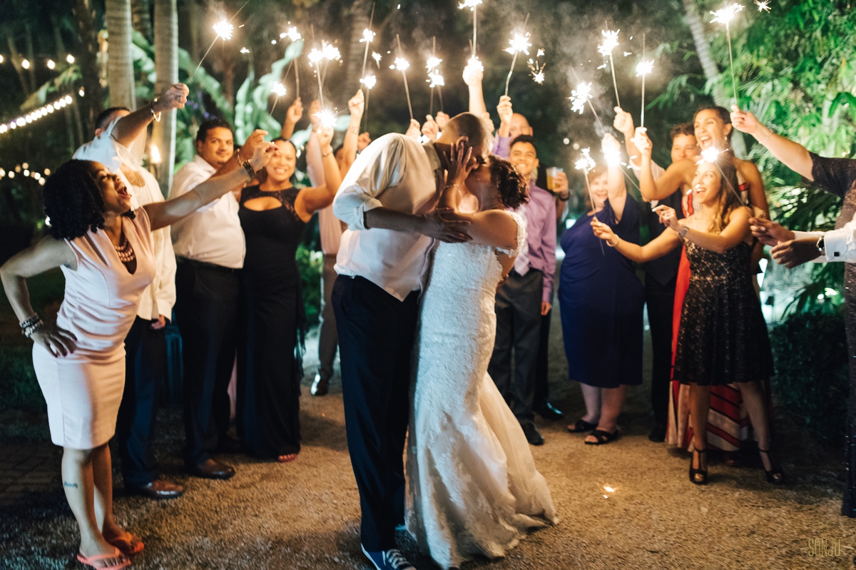Fort-Lauderdale-Wedding-Photographer-Bamboo-Gallery-Stefanie-Dwayne-Sonju00044.jpg