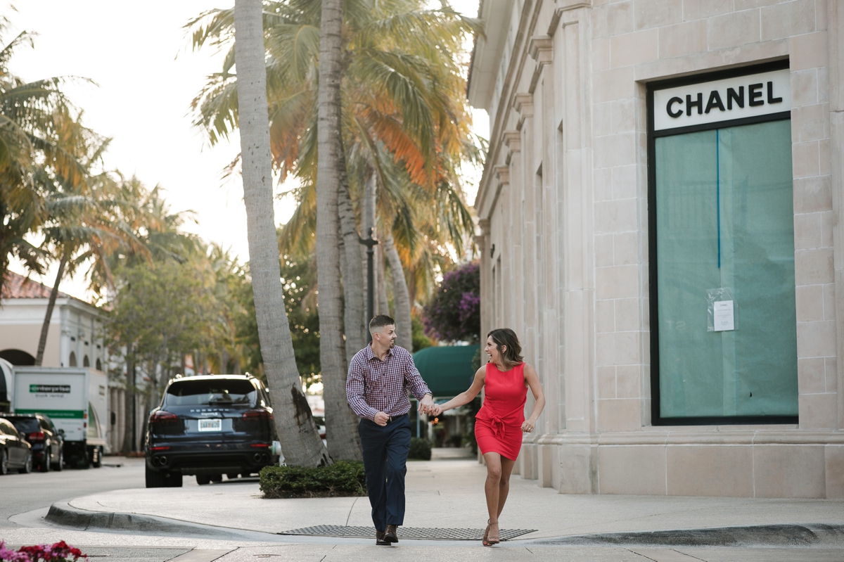 Worth-ave-engagement-session-florida-wedding-photography