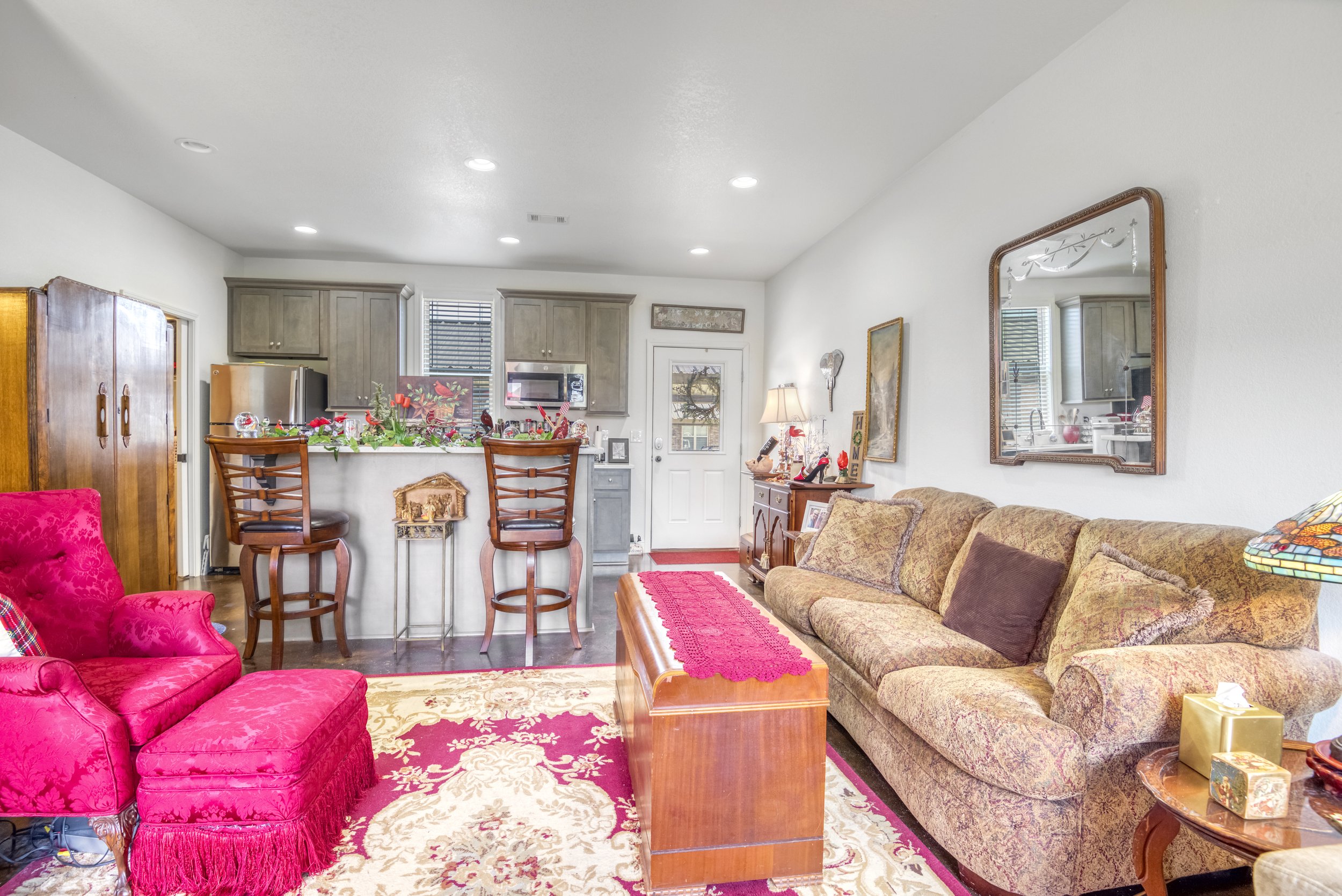 Living Room | 2 Bedroom 2.5 Bath Townhome | The Cabernet