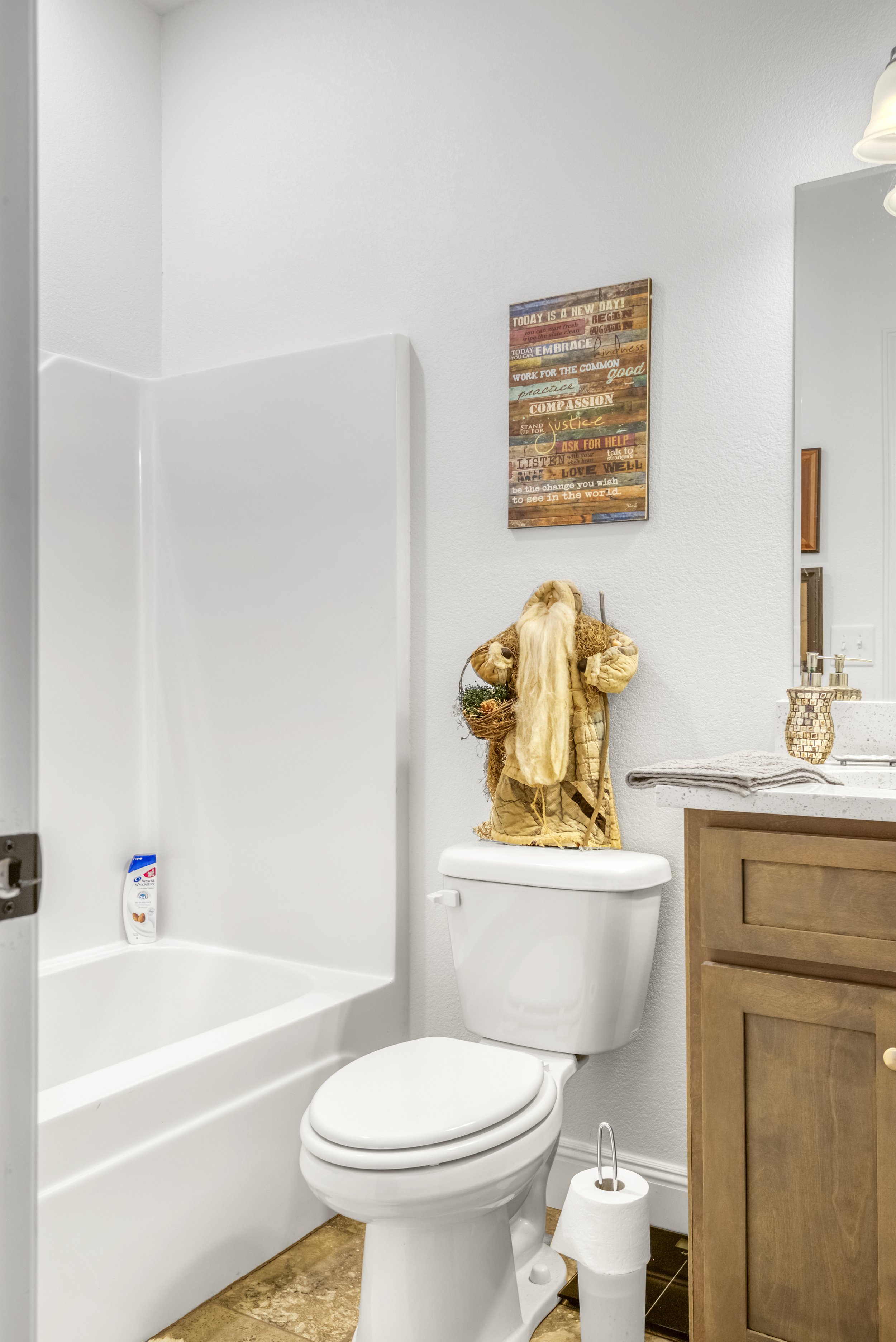 En-Suite Bathroom | 2 Bedroom 2.5 Bath Townhome | The Cabernet