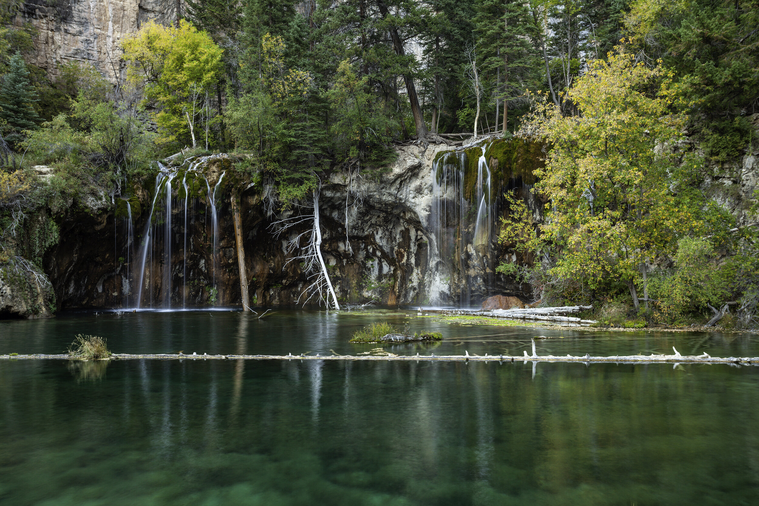Hanging_Lake.jpg