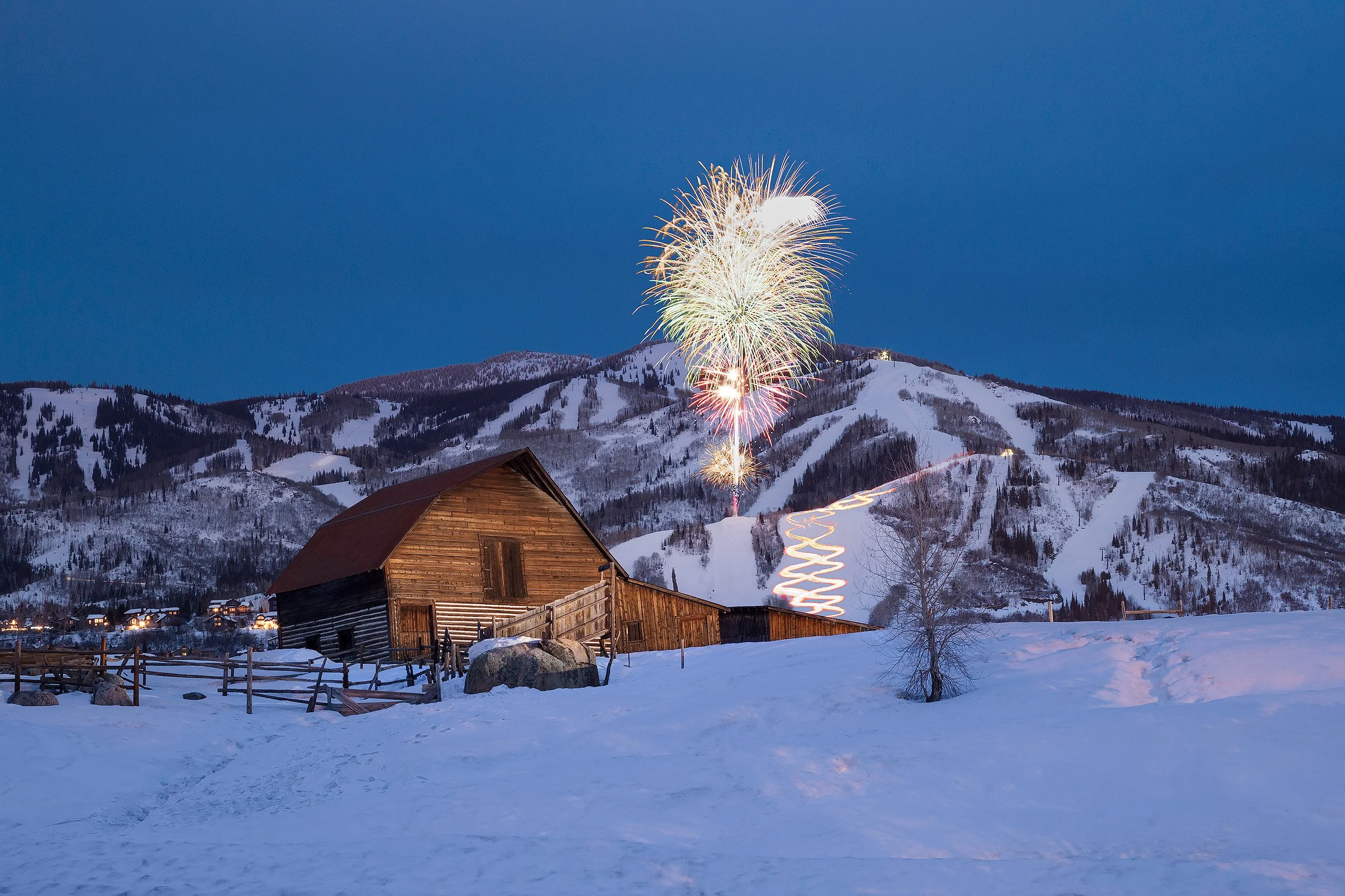 Steamboat_Barn_Fireworks_Lightpainting_2.jpg