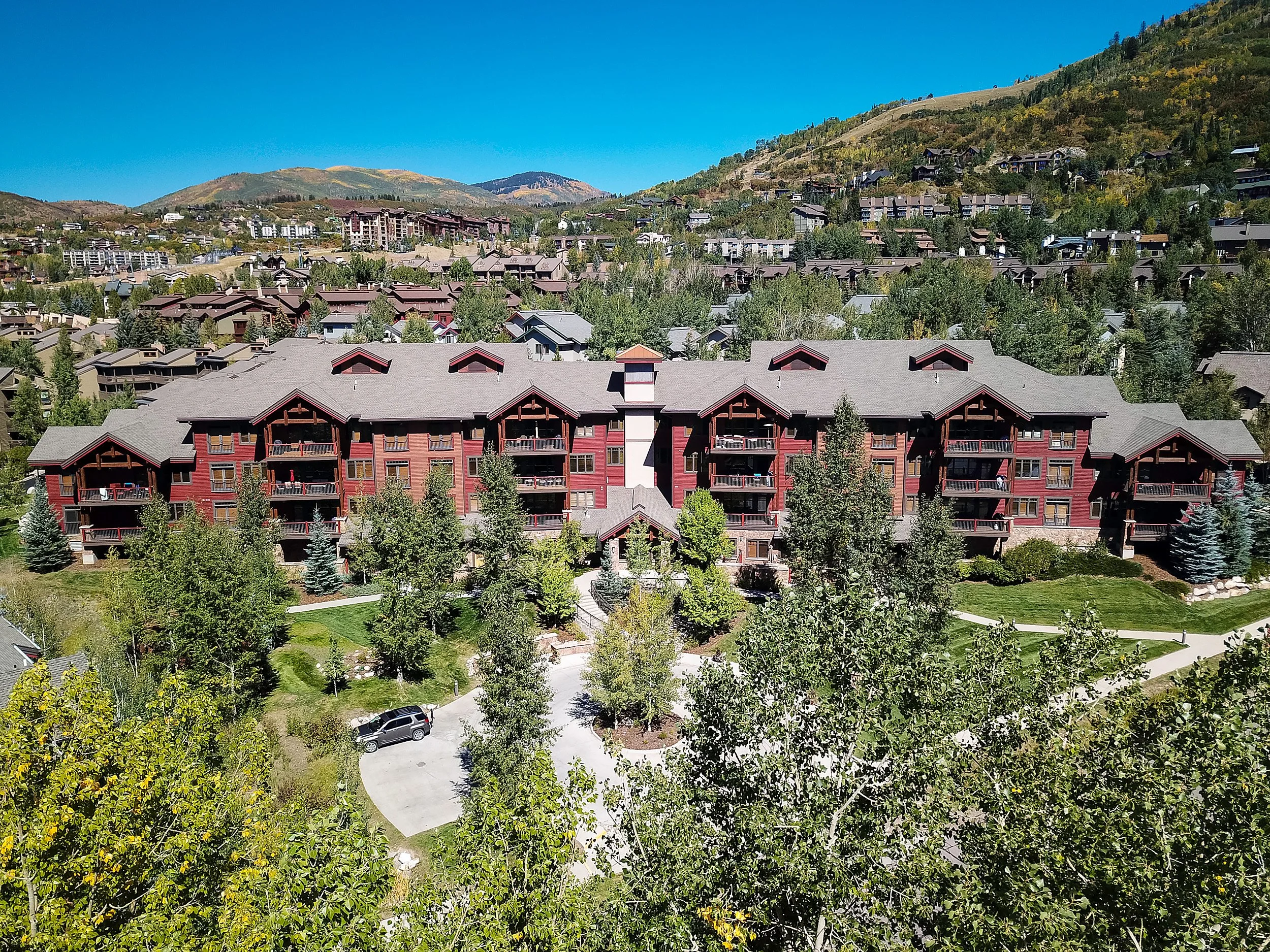 Emerald_Lodge_15.jpg