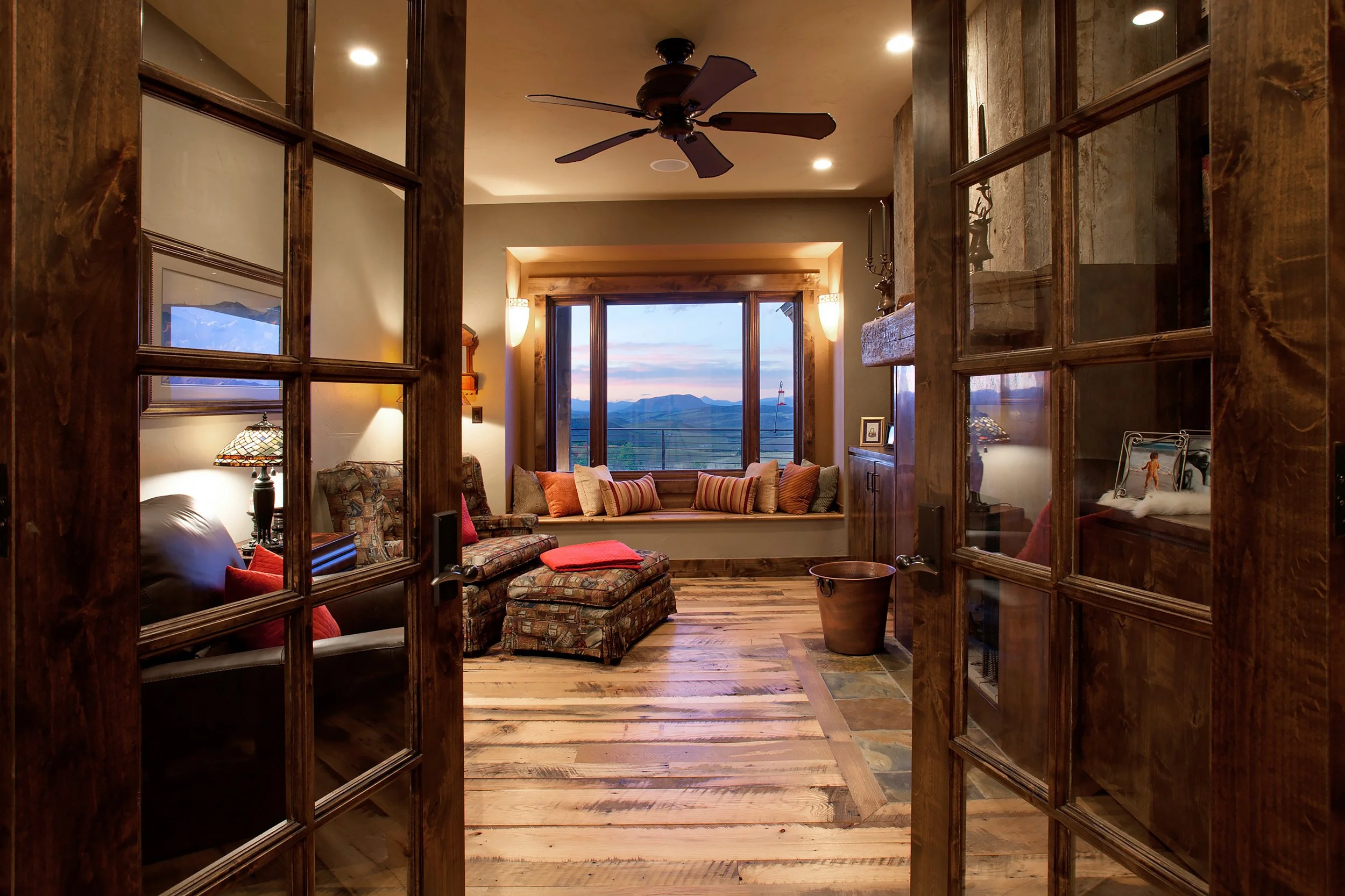 Creek_Ranch_Office.jpg