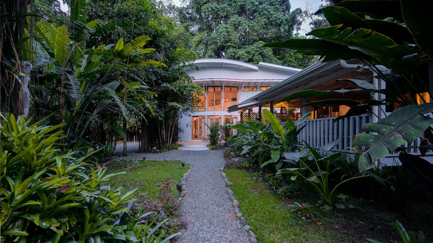 MERMAID TEMPLE  PATHWAY EVENING.png