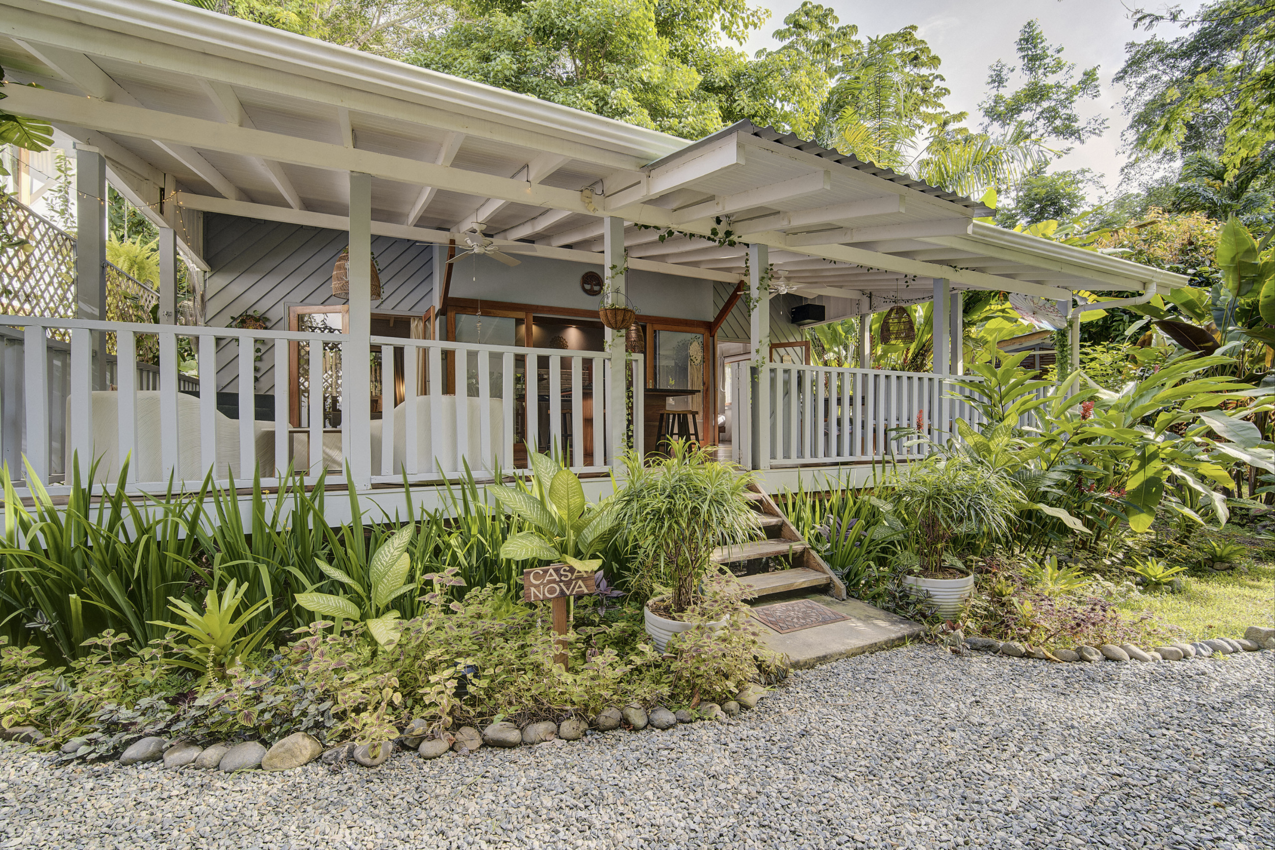 CASA NOVA HOUSE 1.png