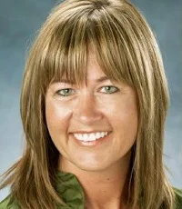 Dombrowski-Stephanie.jpg