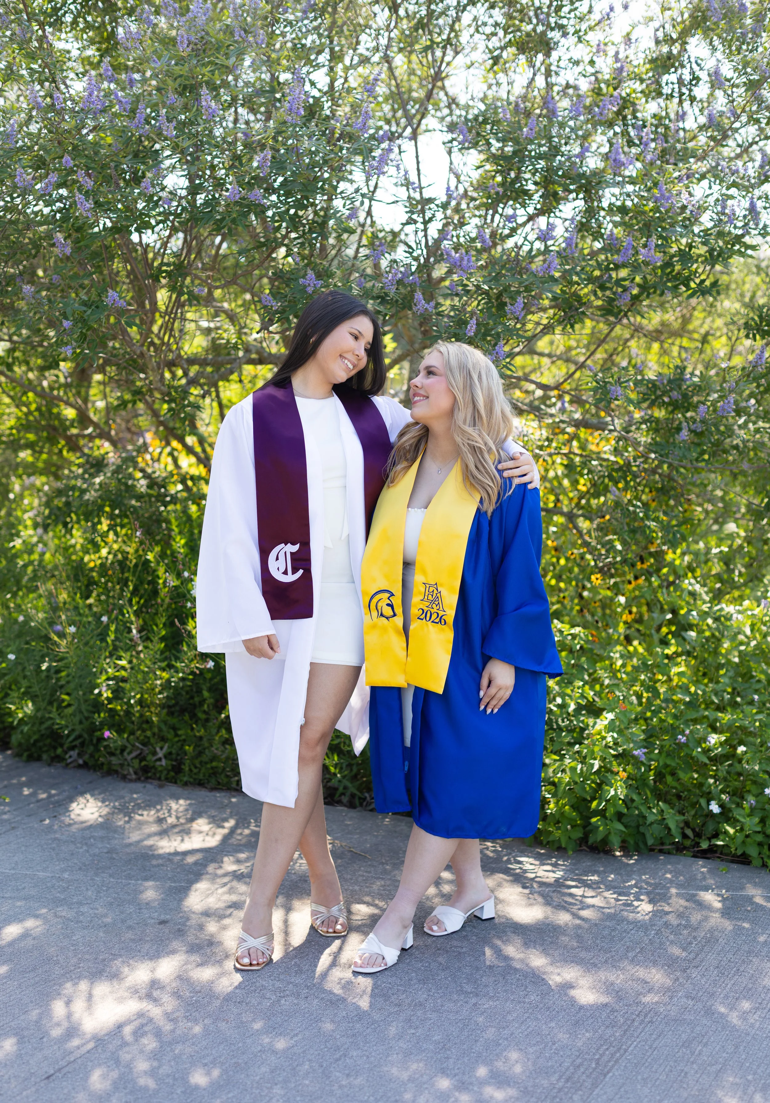 Cap + Gown Minis [2026]-0063.jpg