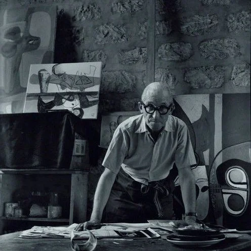 ARCHITECTURE 101 Le Corbusier’s Five Points of Architecture Broken Down | 3.28.18 READ MORE