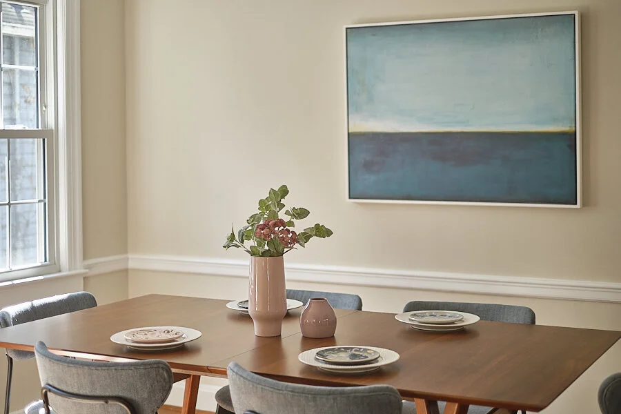 010 dining.jpg