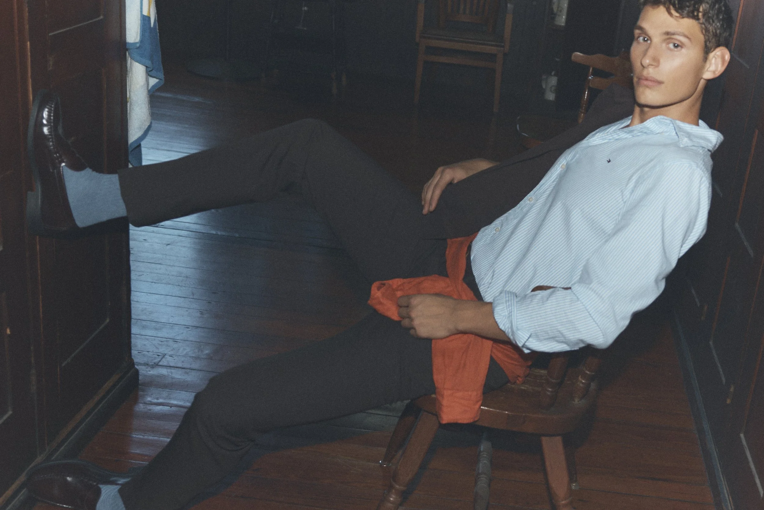 SHOT 10_2025_RAKISH_GENT_5741_v1.jpg