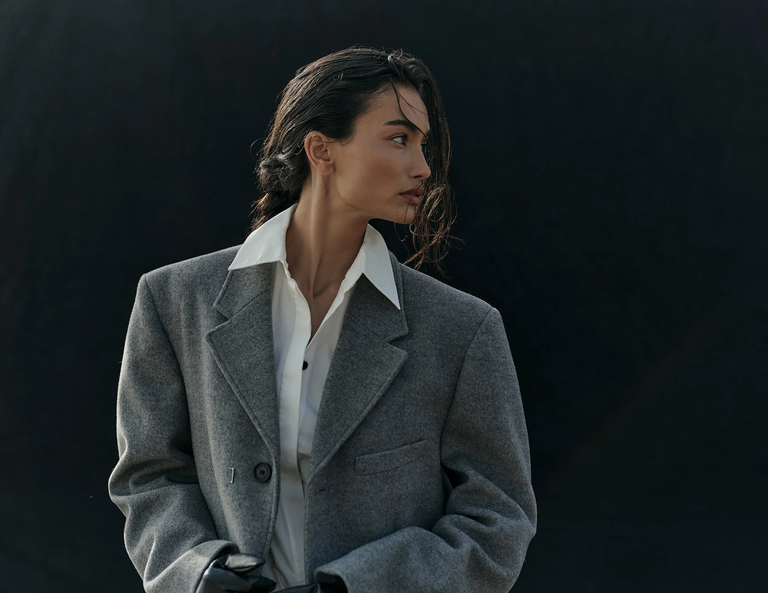 VOGUE SCANDINAVIA_KELLY GALE_ 02_1035_v1_.jpg