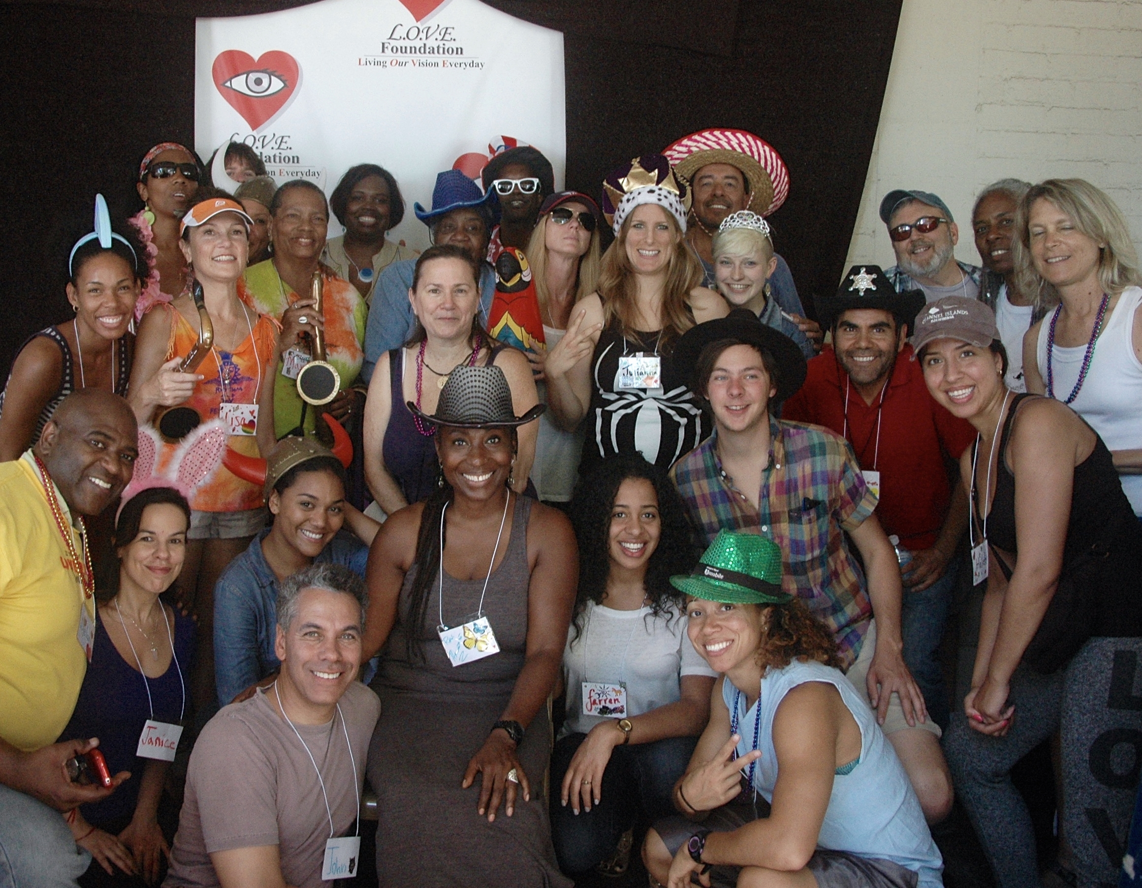 awesome volunteers from Agape Spiritual Center at our #loveisalive festival! All photos by Brian Castleforte of Castleforte Group and Prolific Beings Production Company. #loveisalive Festival. September 19, 2015 at Hollywood Recreation Center.