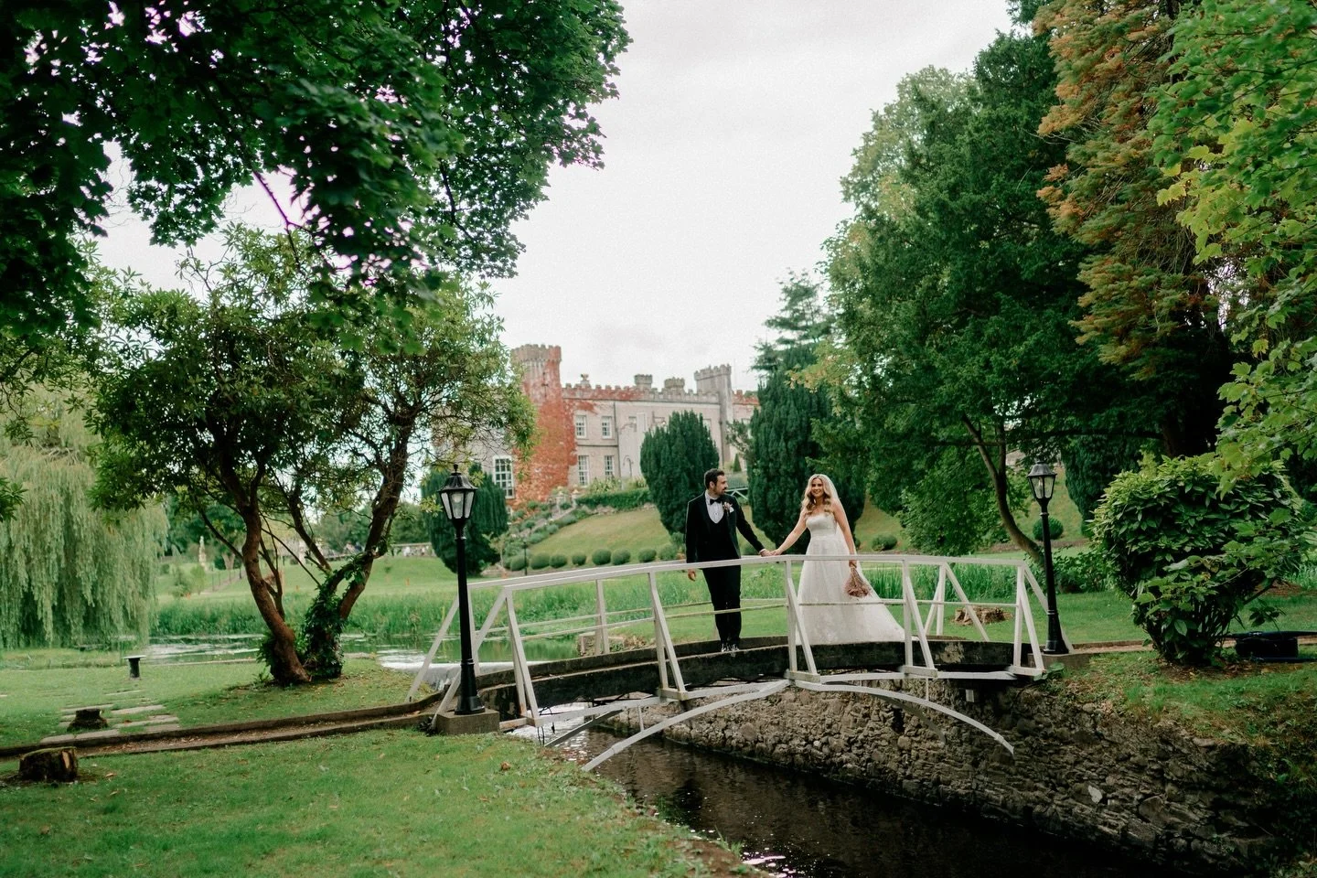 Rebecca &amp; Declan ✨ @bellinghamcastle ✨

Today has been a wedmin day of ordering many of our summer 2025 wedding albums, including this stunning wedding of R&amp;D 🫶
🖤 Vendors tagged 🖤

Makes us very excited for visiting @romanticcastlesofirela