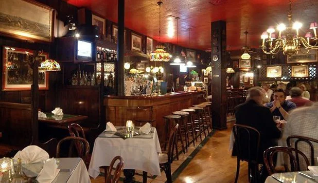 Book Signing & Meet and Greet at Martin's Tavern