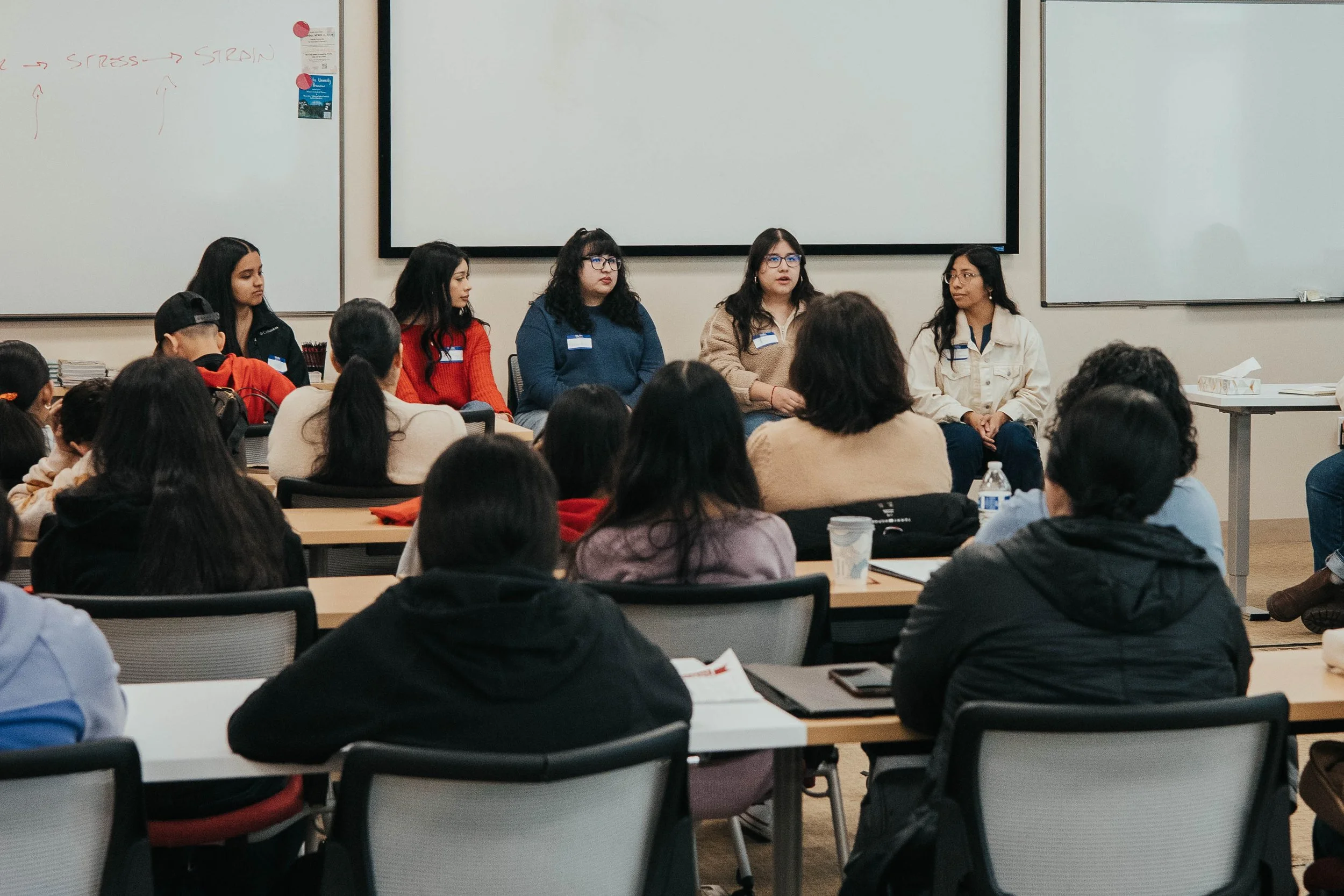 Chicas Families Explore the Road to College