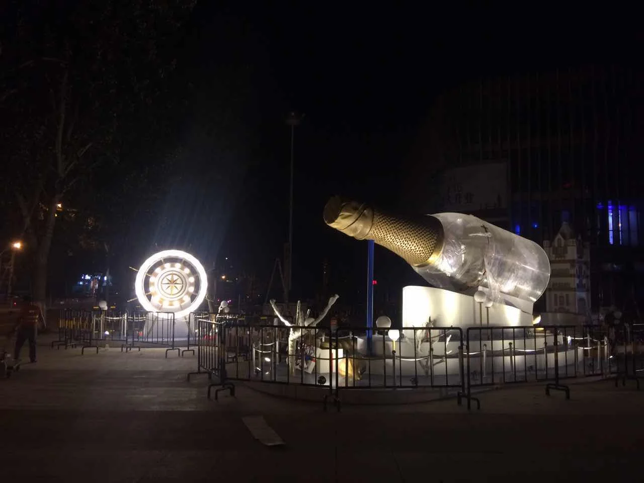  Installing project at SANPOWER International Plaza 