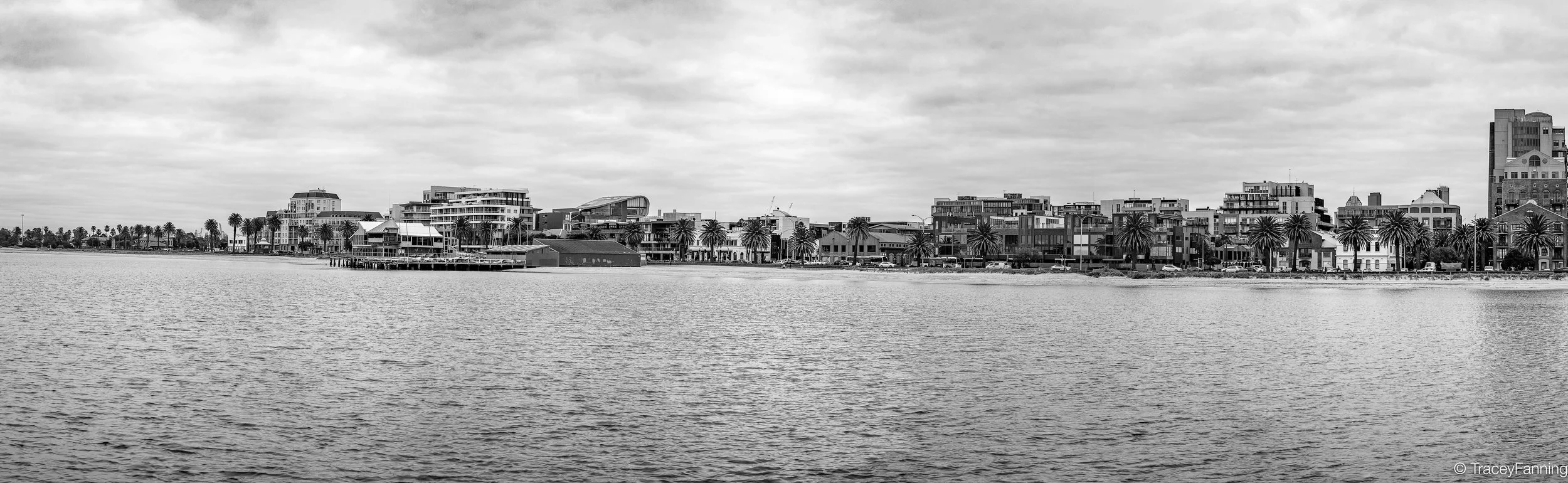 Port Melbourne Panorama BW.jpg