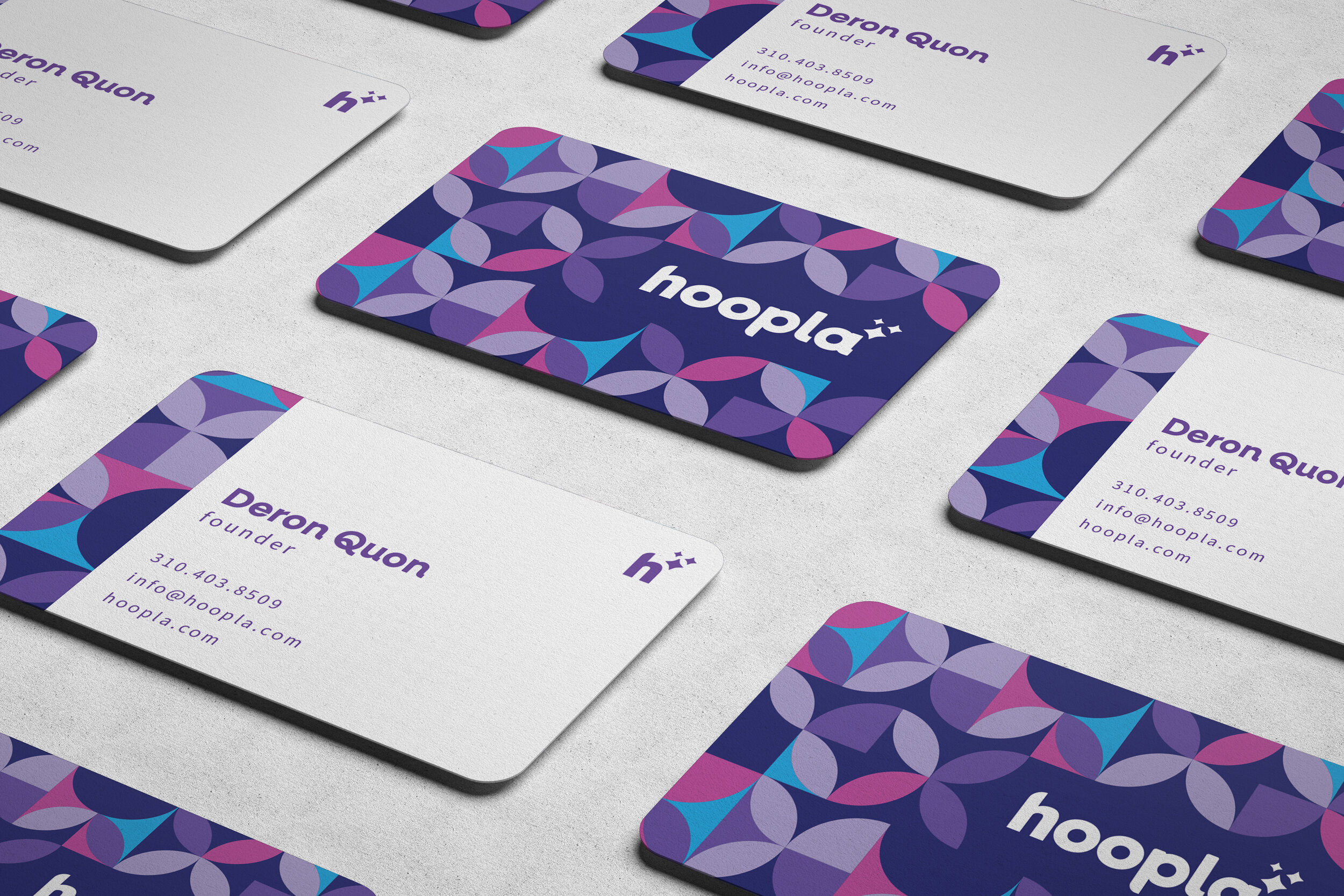 Business_Card_Mockup_01.jpg