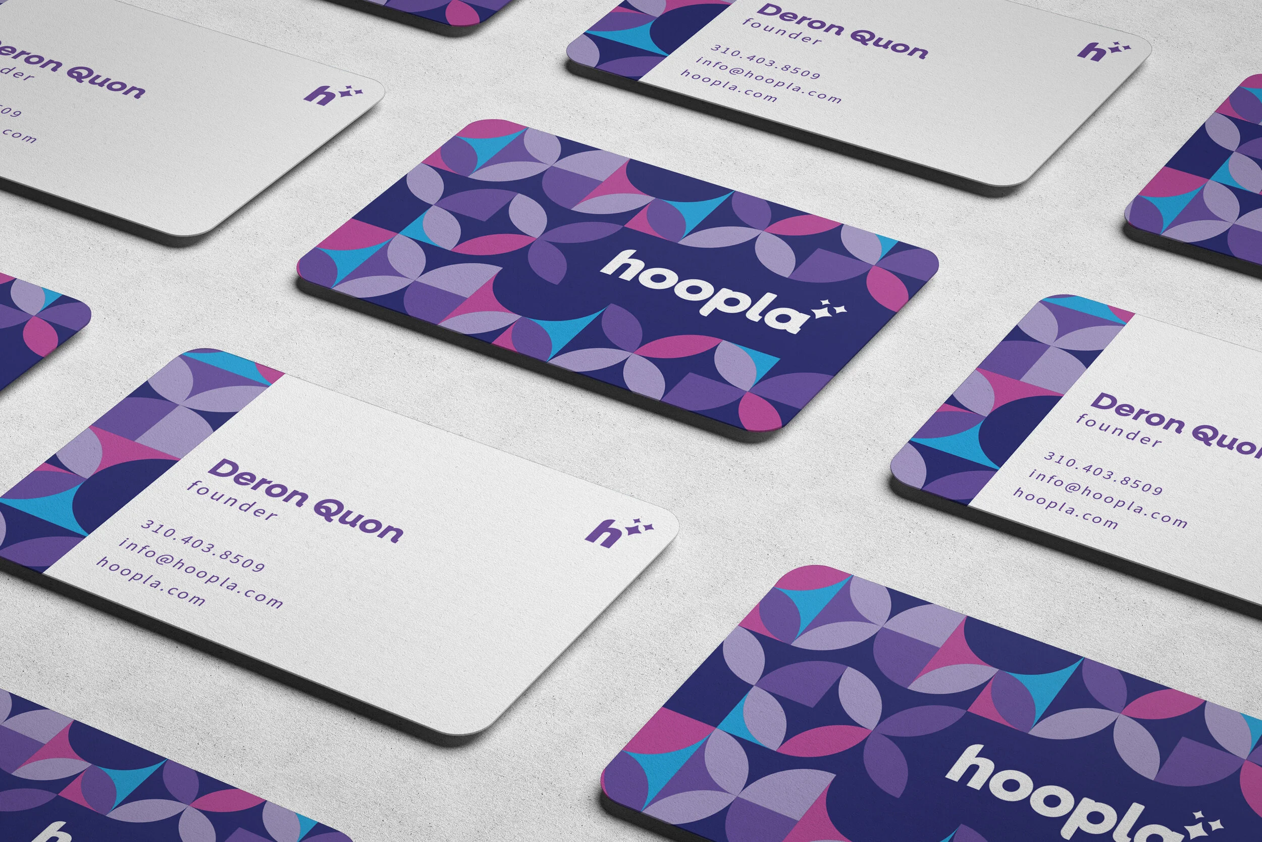 Business_Card_Mockup_01.jpg