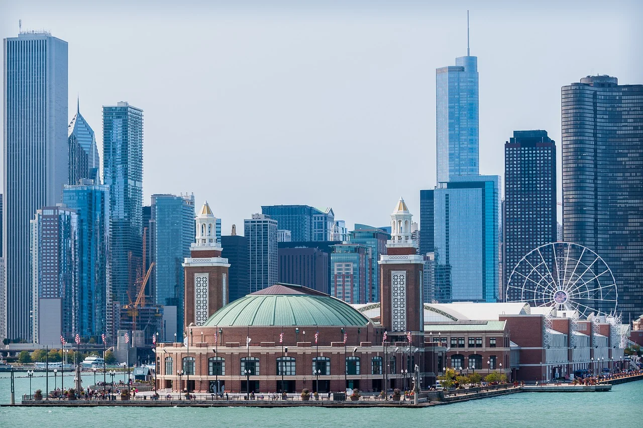 navy-pier-2776319_1280.jpg